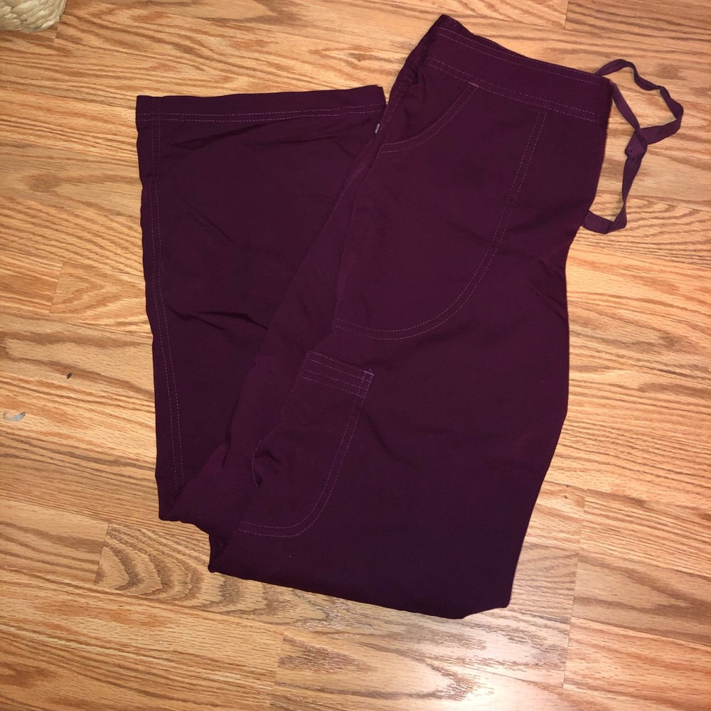 Petite XS Urbane ultimate Scrub Pants